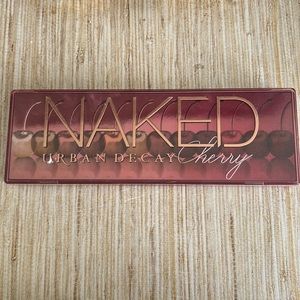 Urban Decay Naked Cherry Palette 🍒